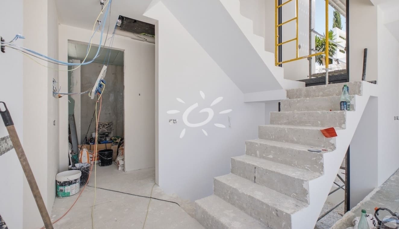 4 soverom Villa til salgs i Finestrat med svømmebasseng - € 950 000 (Ref: 9996195)