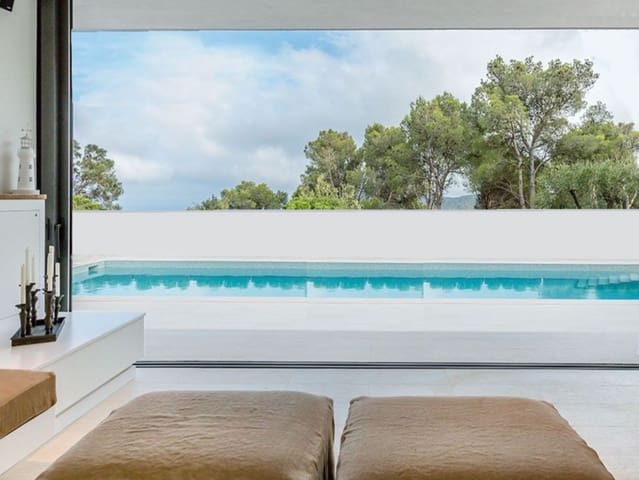 Chalet de 3 habitaciones en Las Filipinas en venta con piscina garaje - 488.000 € (Ref: 10000568)