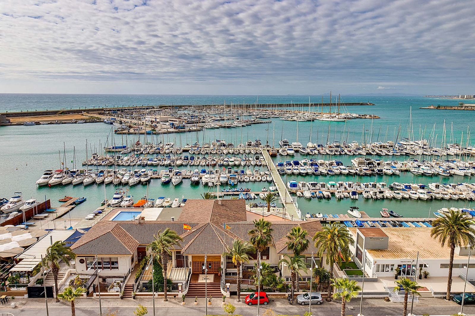2 chambre Appartement à vendre à Torrevieja avec piscine - 309 000 € (Ref: 10000922)