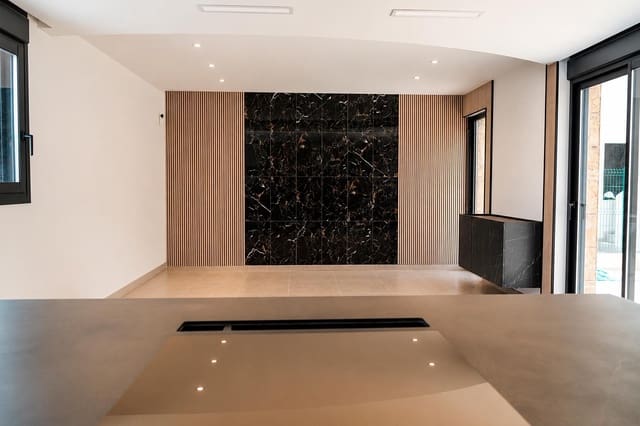 3 slaapkamer Villa te koop in Los Montesinos met zwembad garage - € 535.000 (Ref: 10011895)