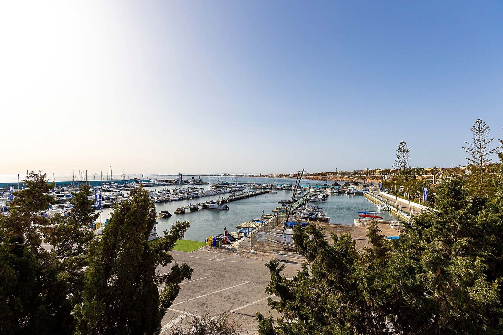 2 quarto Penthouse para venda em Pilar de la Horadada com piscina garagem - 329 000 € (Ref: 10012235)
