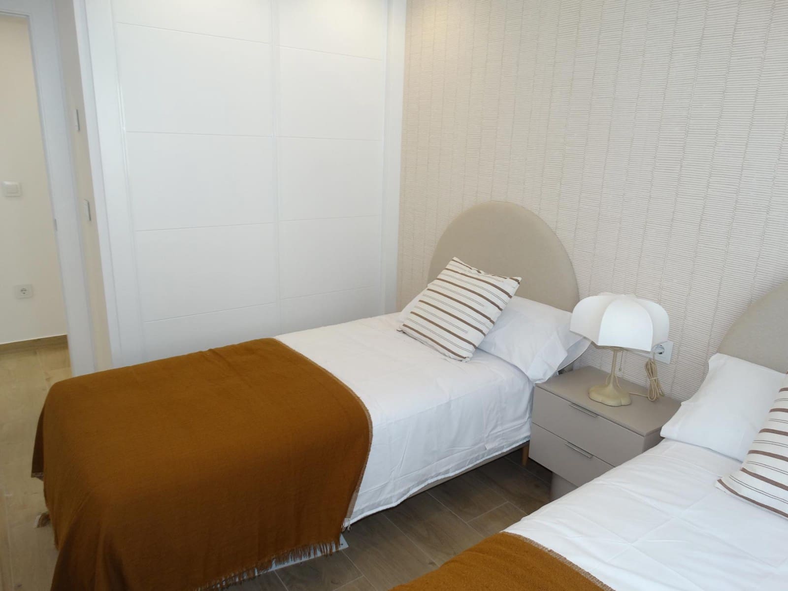 2 chambre Bungalow à vendre à Pilar de la Horadada avec piscine garage - 245 000 € (Ref: 10015868)