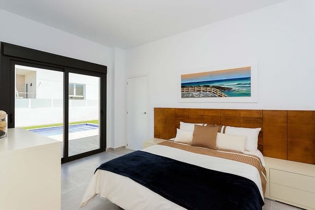 3 quarto Moradia para venda em Daya Nueva com piscina garagem - 453 000 € (Ref: 10022928)