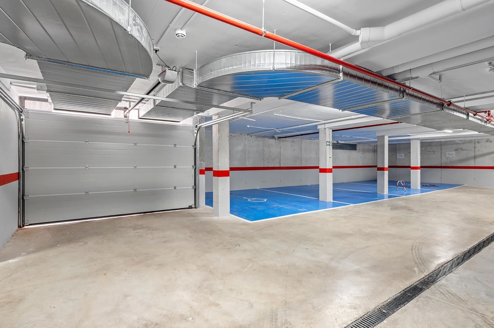 2 sypialnia Apartament na sprzedaż w Los Alcazares z basenem garażem - 305 000 € (Ref: 10023123)