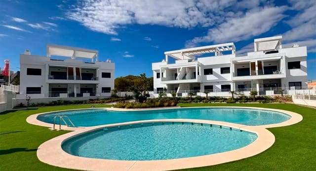 2 bedroom Bungalow for sale in Los Balcones - Los Altos, Torrevieja with pool garage - € 322,900 (Ref: 10024591)