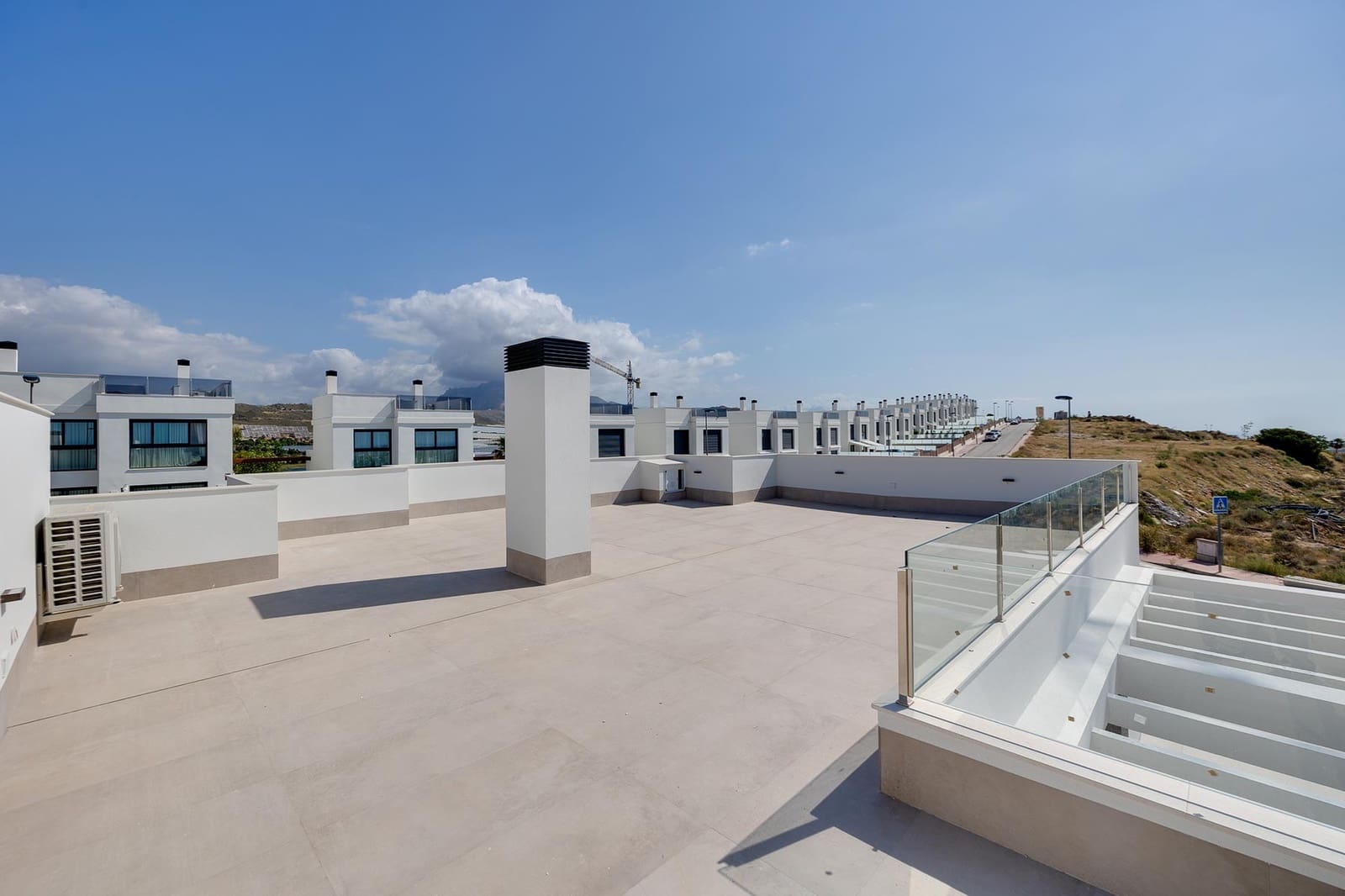 3 quarto Moradia para venda em Muchamiel / Mutxamel com piscina garagem - 625 000 € (Ref: 10033066)