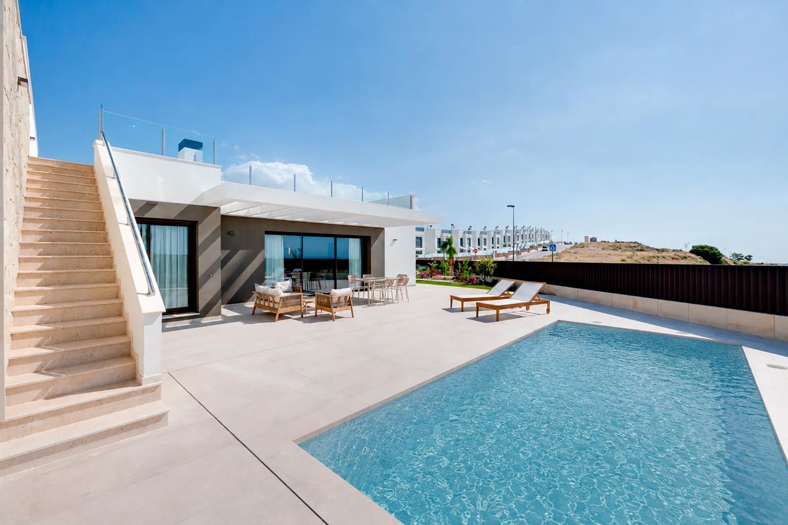 3 quarto Moradia para venda em Muchamiel / Mutxamel com piscina garagem - 625 000 € (Ref: 10033066)