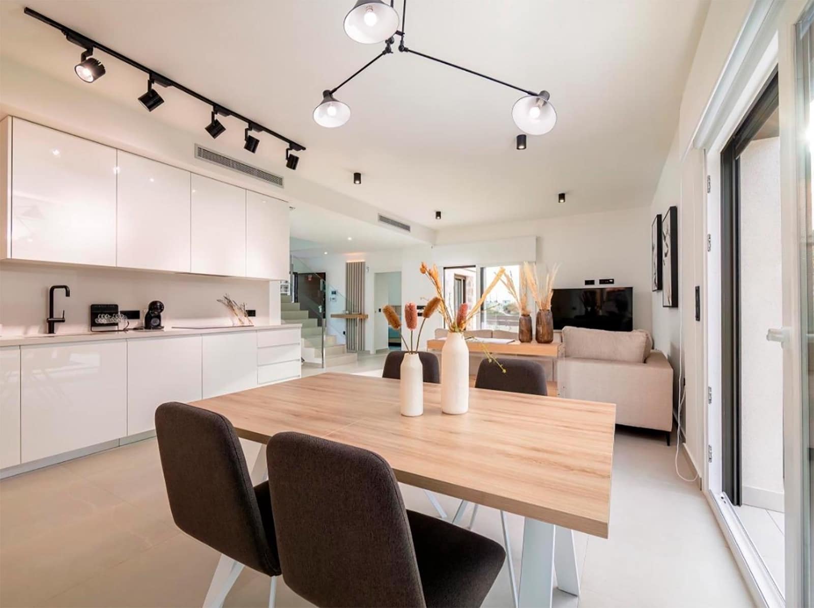 3 soveværelse Villa til salg i Finestrat med swimmingpool garage - € 735.950 (Ref: 10052064)