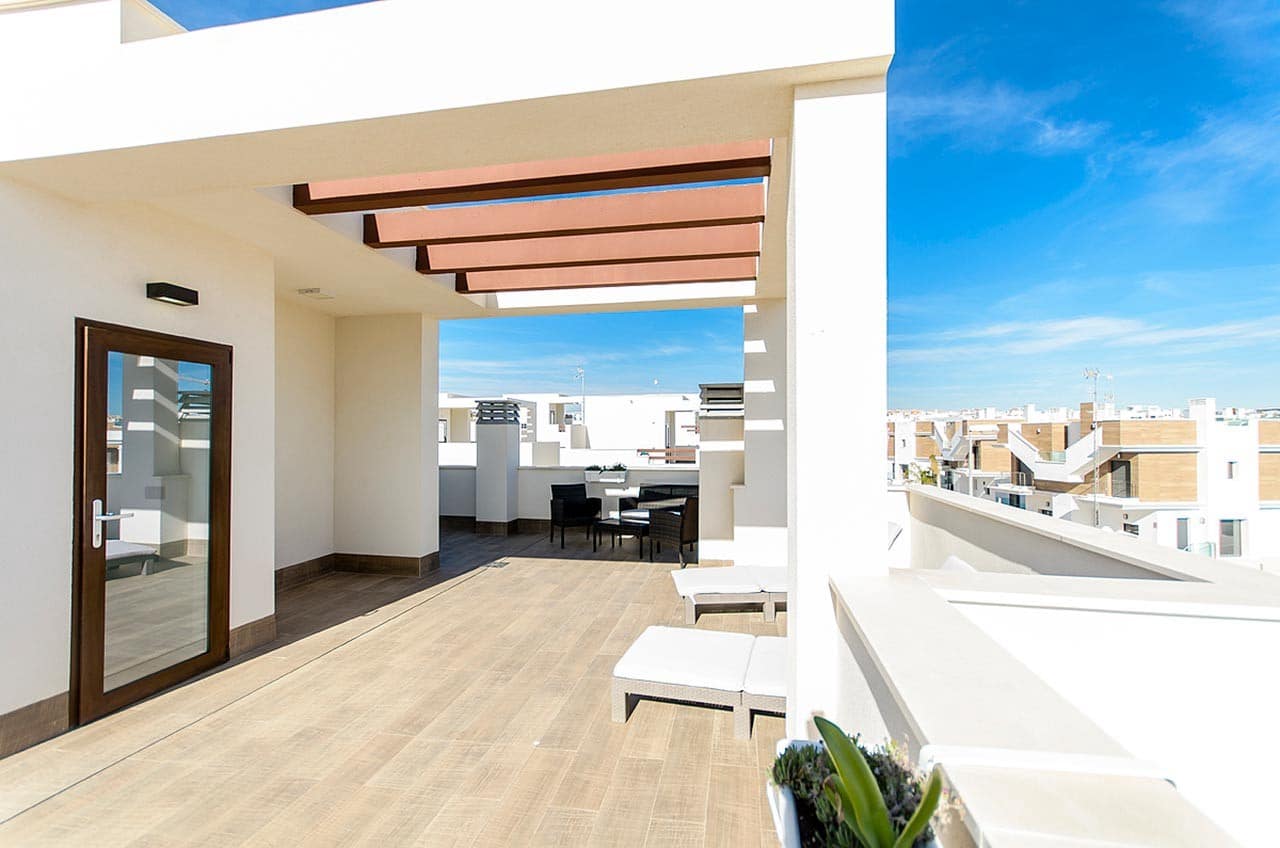 3 slaapkamer Villa te koop in Los Montesinos met zwembad garage - € 525.000 (Ref: 10082192)