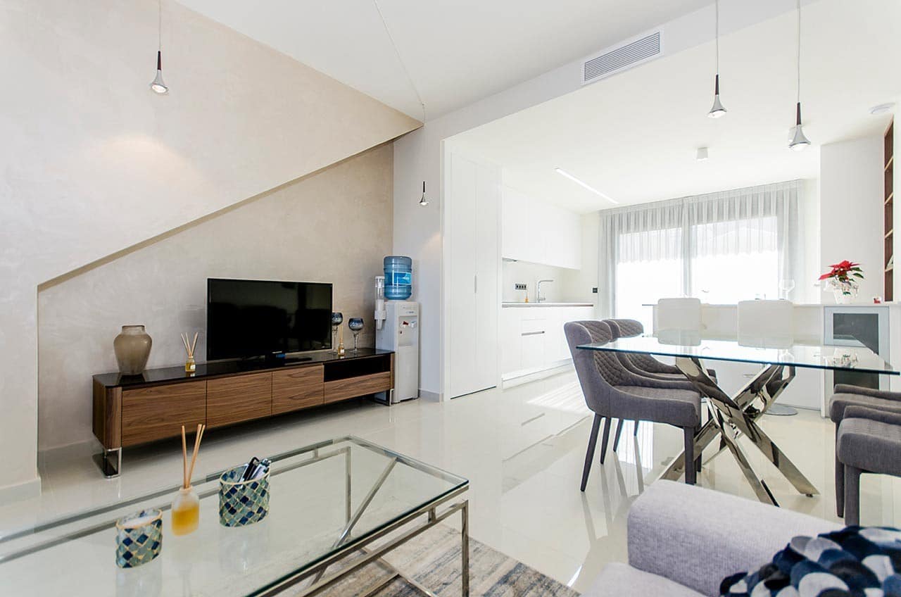 3 sovrum Bungalow till salu i Torrevieja med pool garage - 310 000 € (Ref: 10082193)
