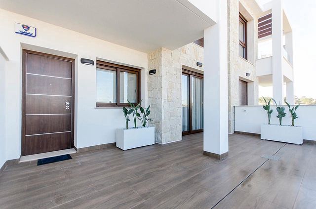 3 soveværelse Bungalow til salg i Los Balcones - Los Altos, Torrevieja med swimmingpool garage - € 310.000 (Ref: 10082193)