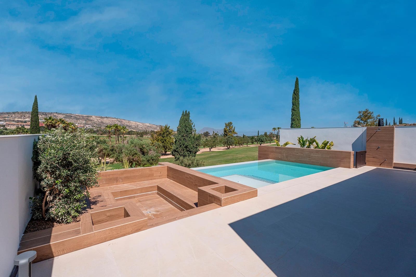 3 slaapkamer Villa te koop in Algorfa met zwembad garage - € 1.600.000 (Ref: 10093711)