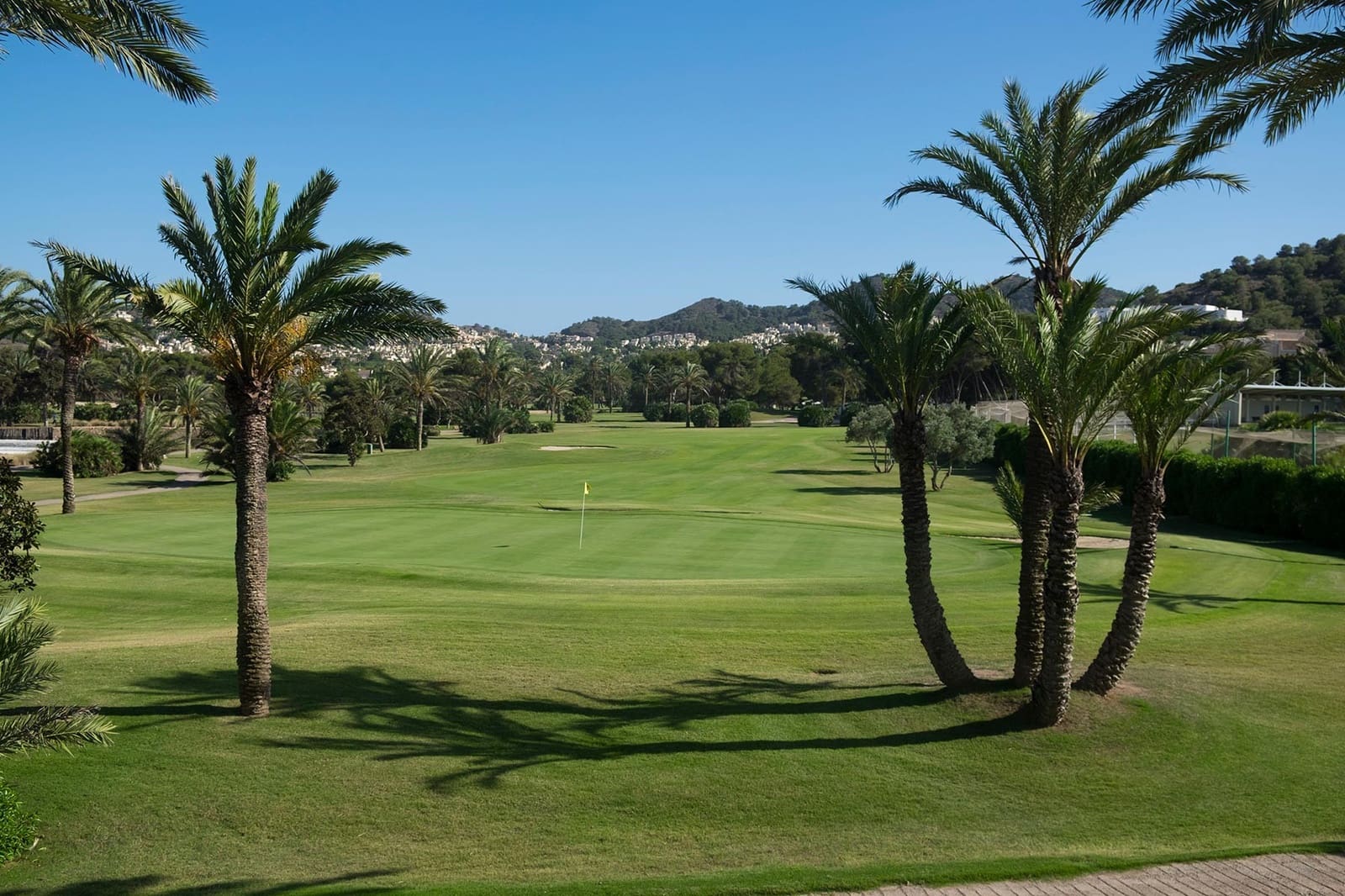 3 bedroom Bungalow for sale in La Manga Club with pool garage - € 435,000 (Ref: 10112129)