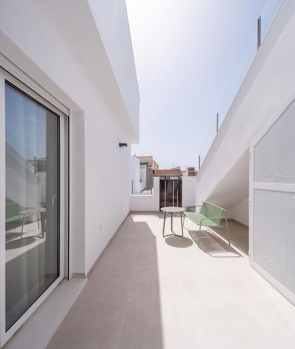 2 slaapkamer Bungalow te koop in Pilar de la Horadada met zwembad garage - € 329.900 (Ref: 10140323)