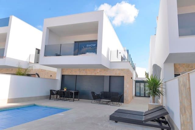 3 camera da letto Villa in vendita in Lo Pagan, San Pedro del Pinatar con piscina garage - 455.000 € (Rif: 10163339)