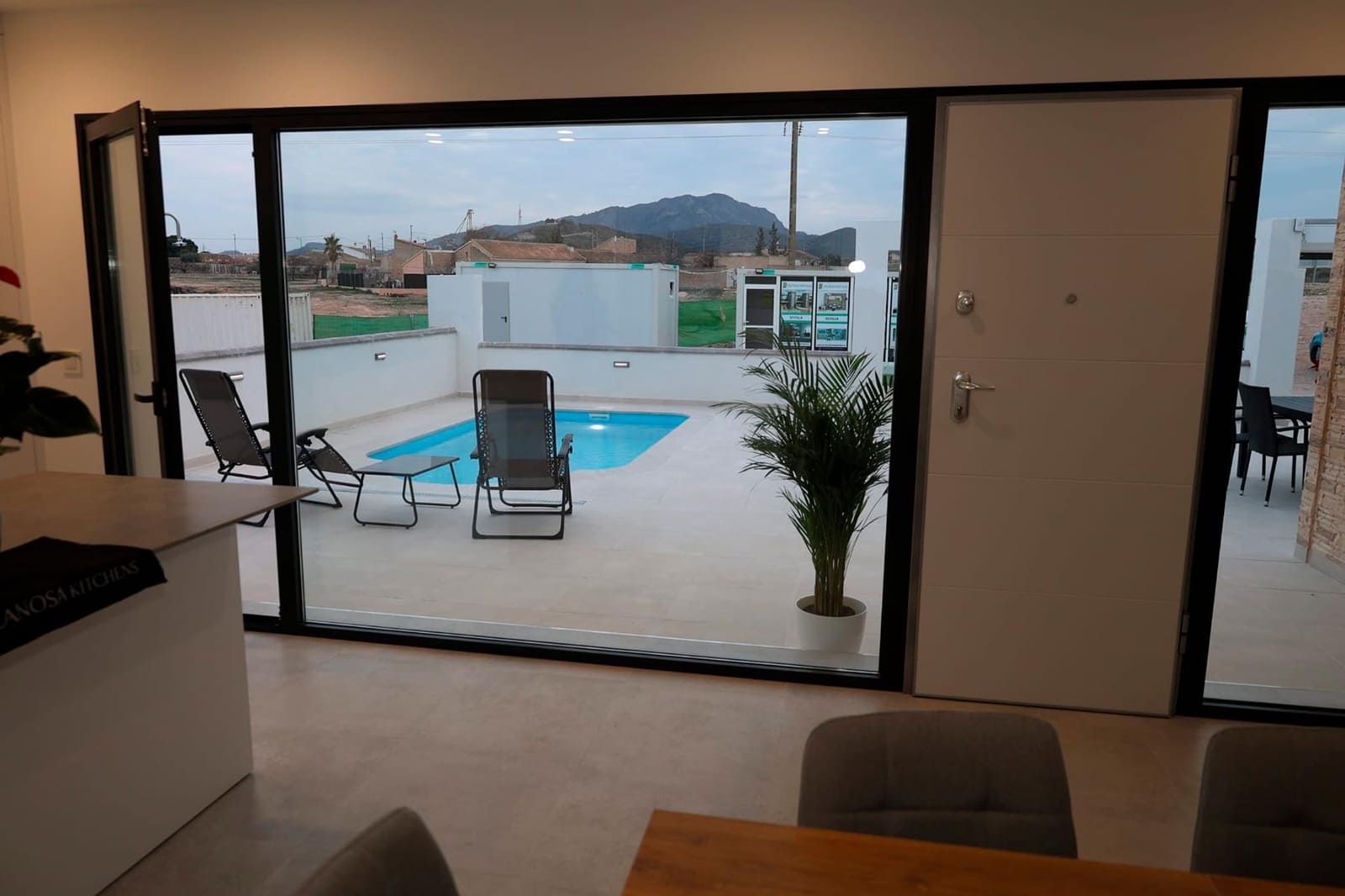 Chalet de 3 habitaciones en La Pinilla en venta con piscina garaje - 388.125 € (Ref: 10169265)