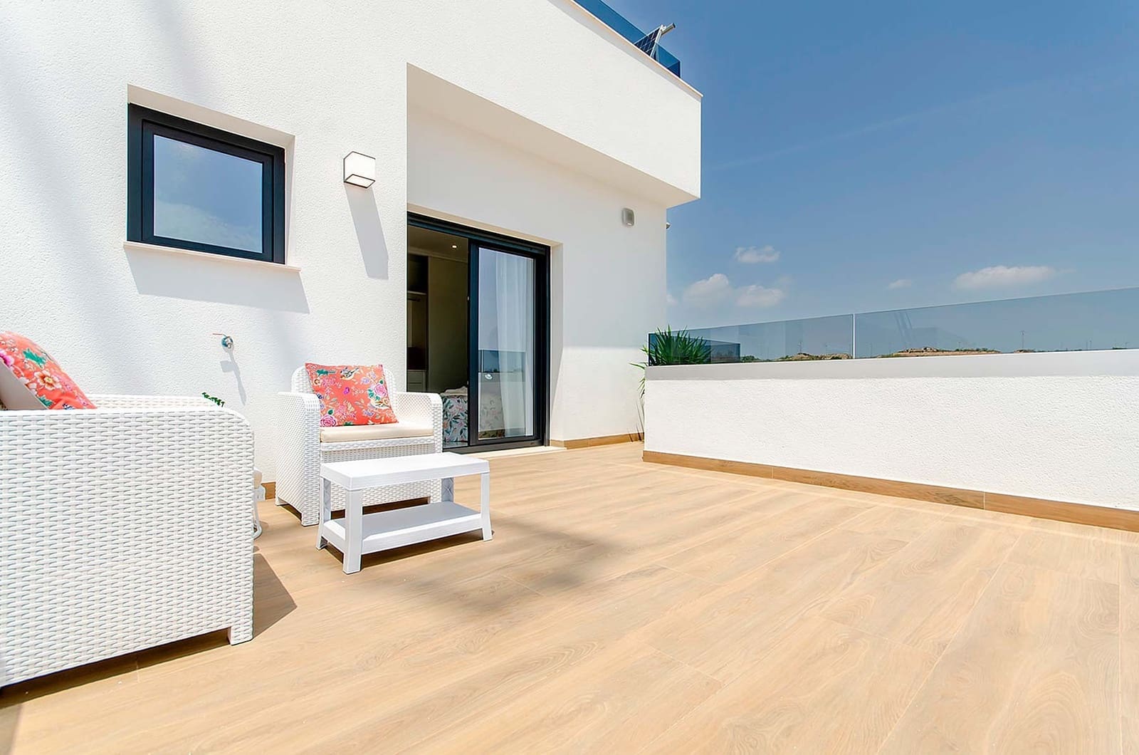 3 sypialnia Willa na sprzedaż w Los Montesinos z basenem garażem - 439 000 € (Ref: 10185946)