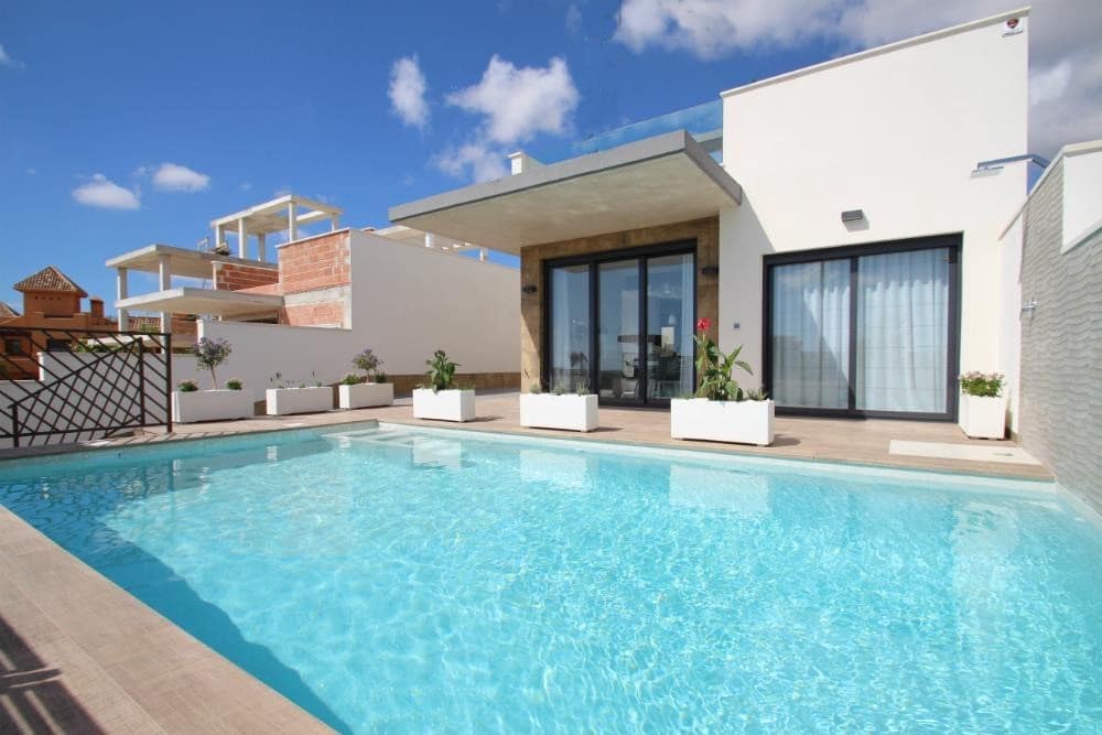 3 bedroom Villa for sale in San Miguel de Salinas with pool garage - € 630,000 (Ref: 6853914)