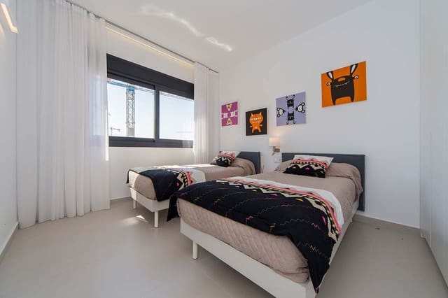 4 chambre Villa/Maison à vendre à San Miguel de Salinas avec piscine garage - 1 250 000 € (Ref: 6853916)