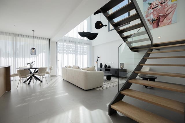 3 makuuhuone Huvila myytävänä paikassa Golf Bahía, Finestrat mukana uima-altaan 
autotalli - 870 000 € (Ref: 6853953)