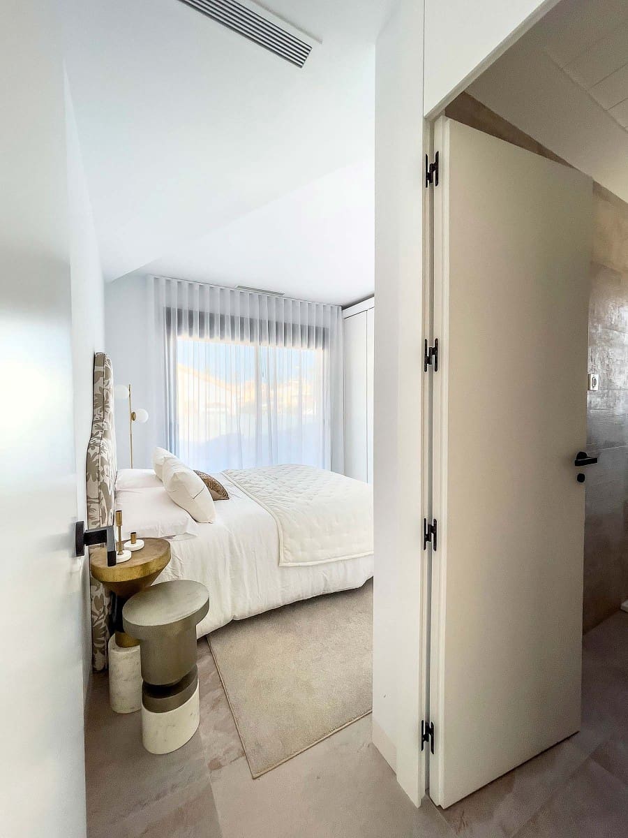 3 soverom Villa til salgs i Orihuela Costa med svømmebasseng garasje - € 509 000 (Ref: 6853973)