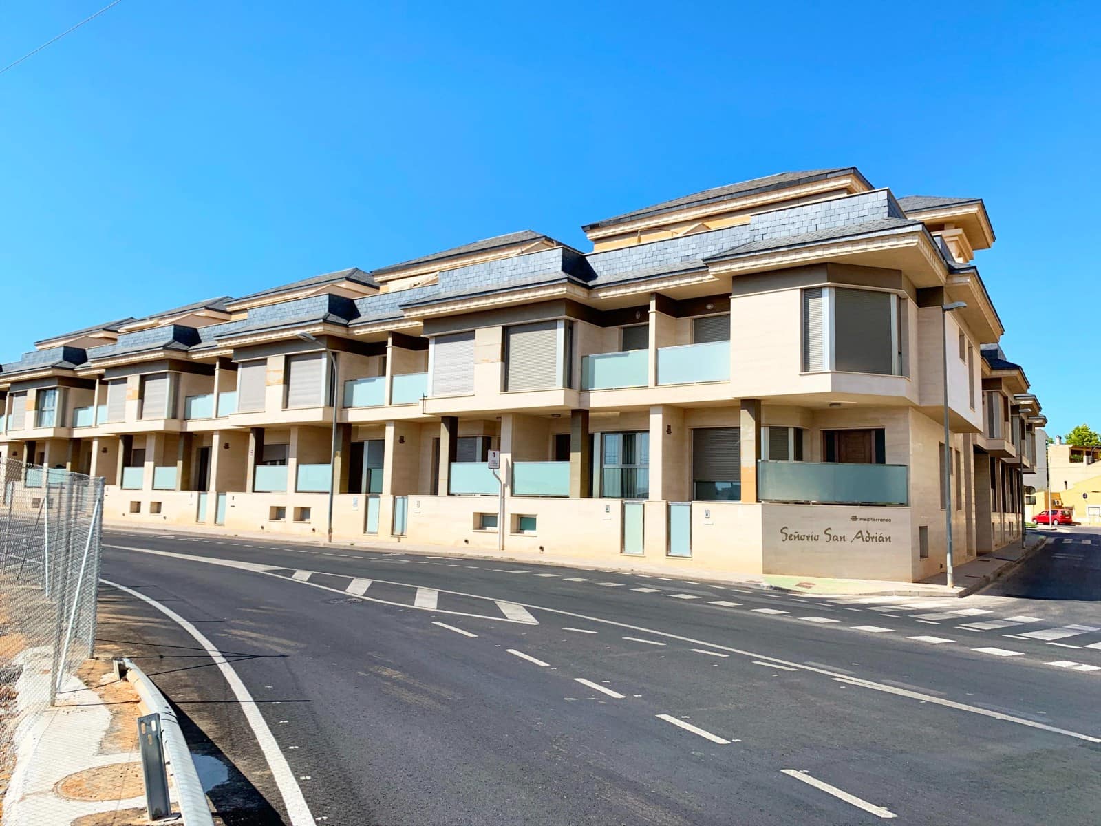 3 chambre Villa/Maison à vendre à Pilar de la Horadada avec piscine garage - 260 000 € (Ref: 6876250)