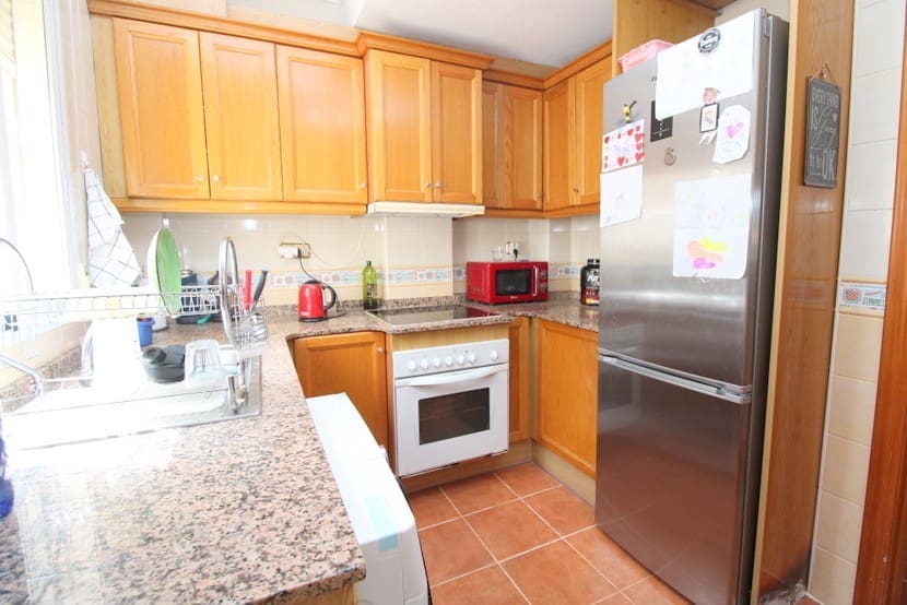 4 bedroom Villa for sale in La Zenia with pool - € 412,000 (Ref: 6898424)