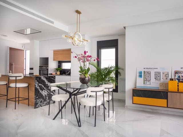 3 slaapkamer Villa te koop in San Pedro del Pinatar ciudad, San Pedro del Pinatar met zwembad garage - € 465.000 (Ref: 6928213)