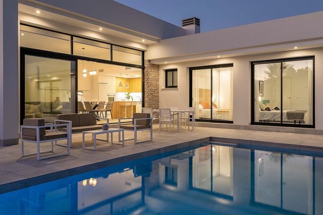 3 Zimmer Villa zu verkaufen in Calasparra mit Pool Garage - 345.000 € (Ref: 7323130)