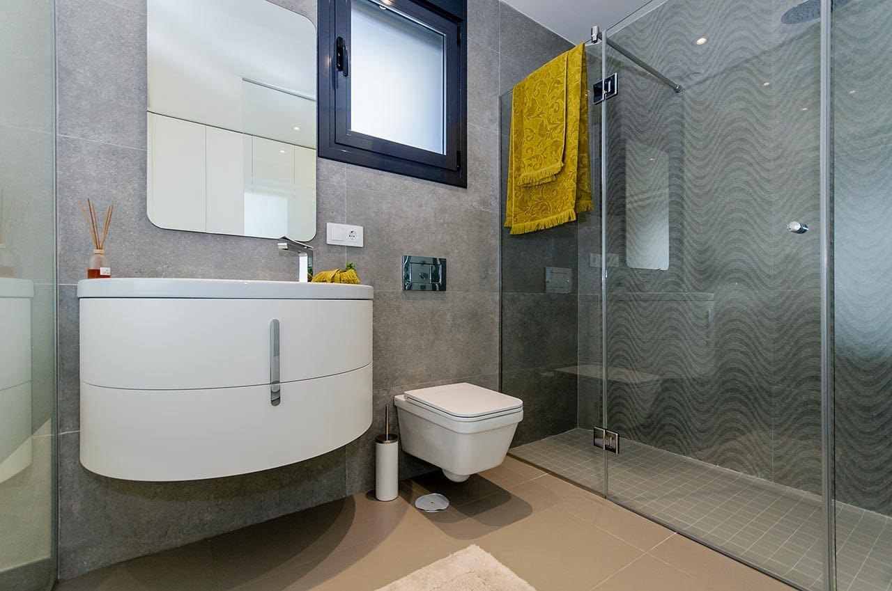 3 bedroom Villa for sale in Campoamor with pool garage - € 1,195,000 (Ref: 9458731)