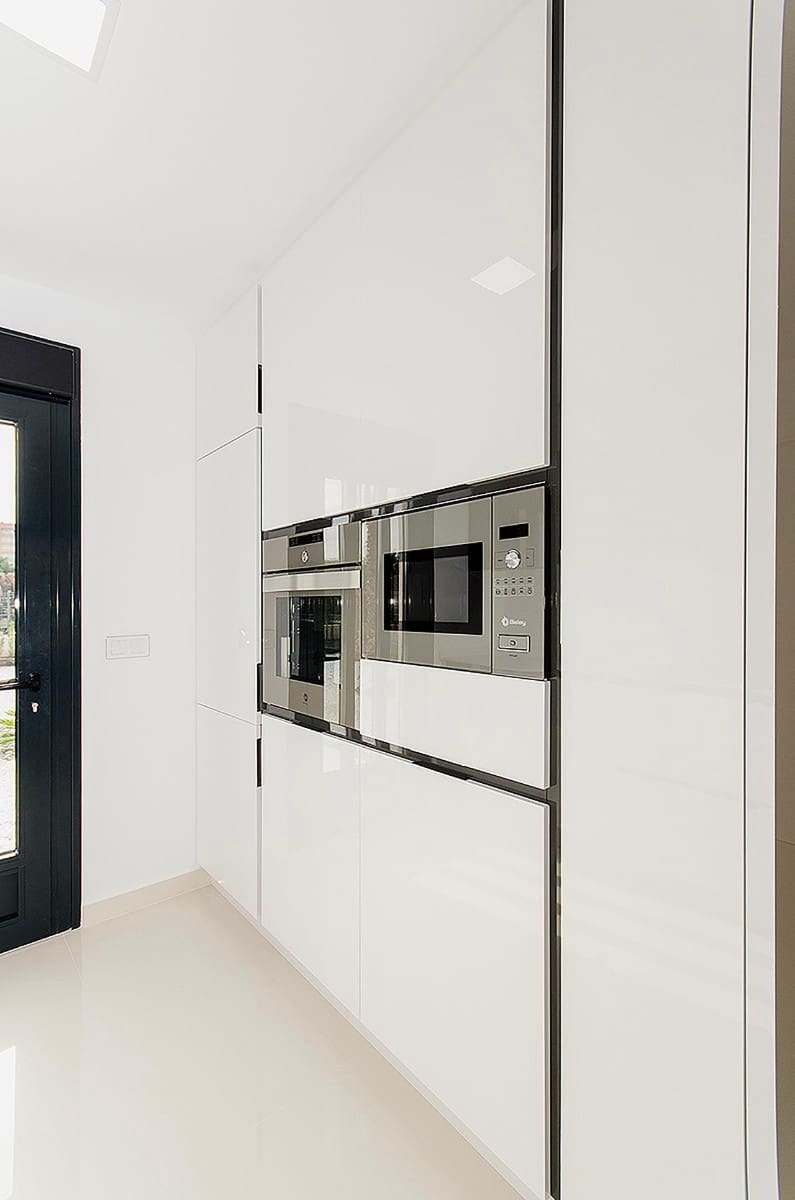 3 bedroom Villa for sale in Campoamor with pool garage - € 995,000 (Ref: 9458732)