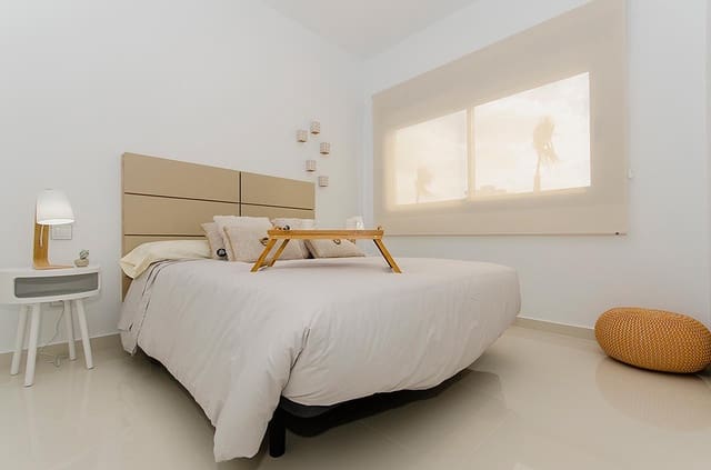 3 bedroom Villa for sale in Campoamor, Orihuela with pool garage - € 995,000 (Ref: 9458732)