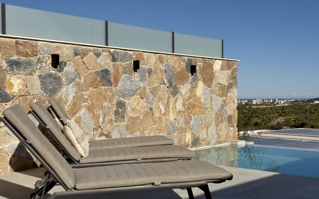 4 soveværelse Bungalow til salg i La Marquesa, Rojales med swimmingpool - € 599.000 (Ref: 9458738)