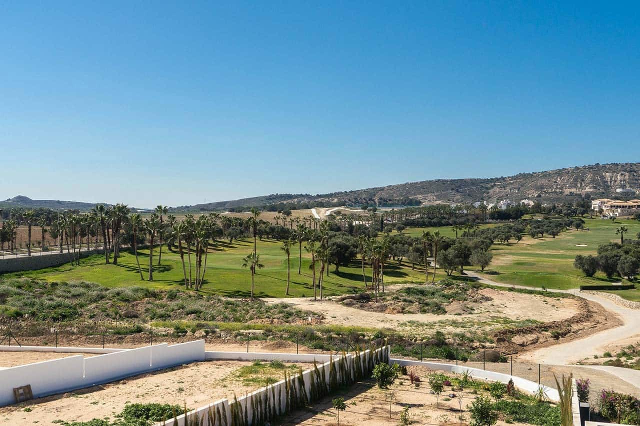 3 bedroom Villa for sale in Algorfa with pool garage - € 495,000 (Ref: 9458742)