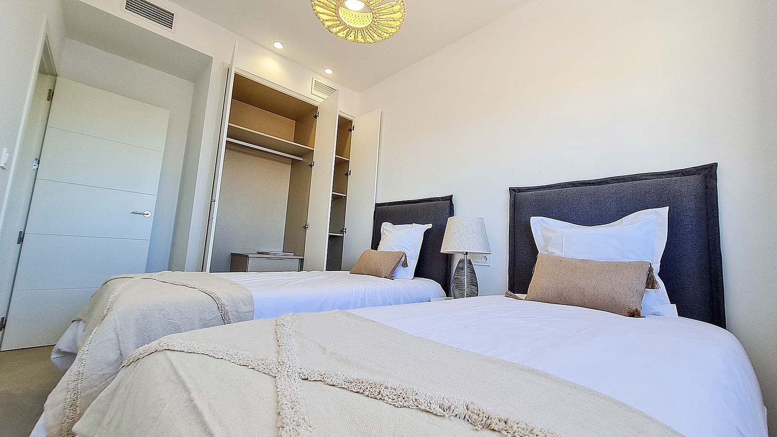 3 bedroom Villa for sale in San Pedro del Pinatar with pool garage - € 384,900 (Ref: 9458743)