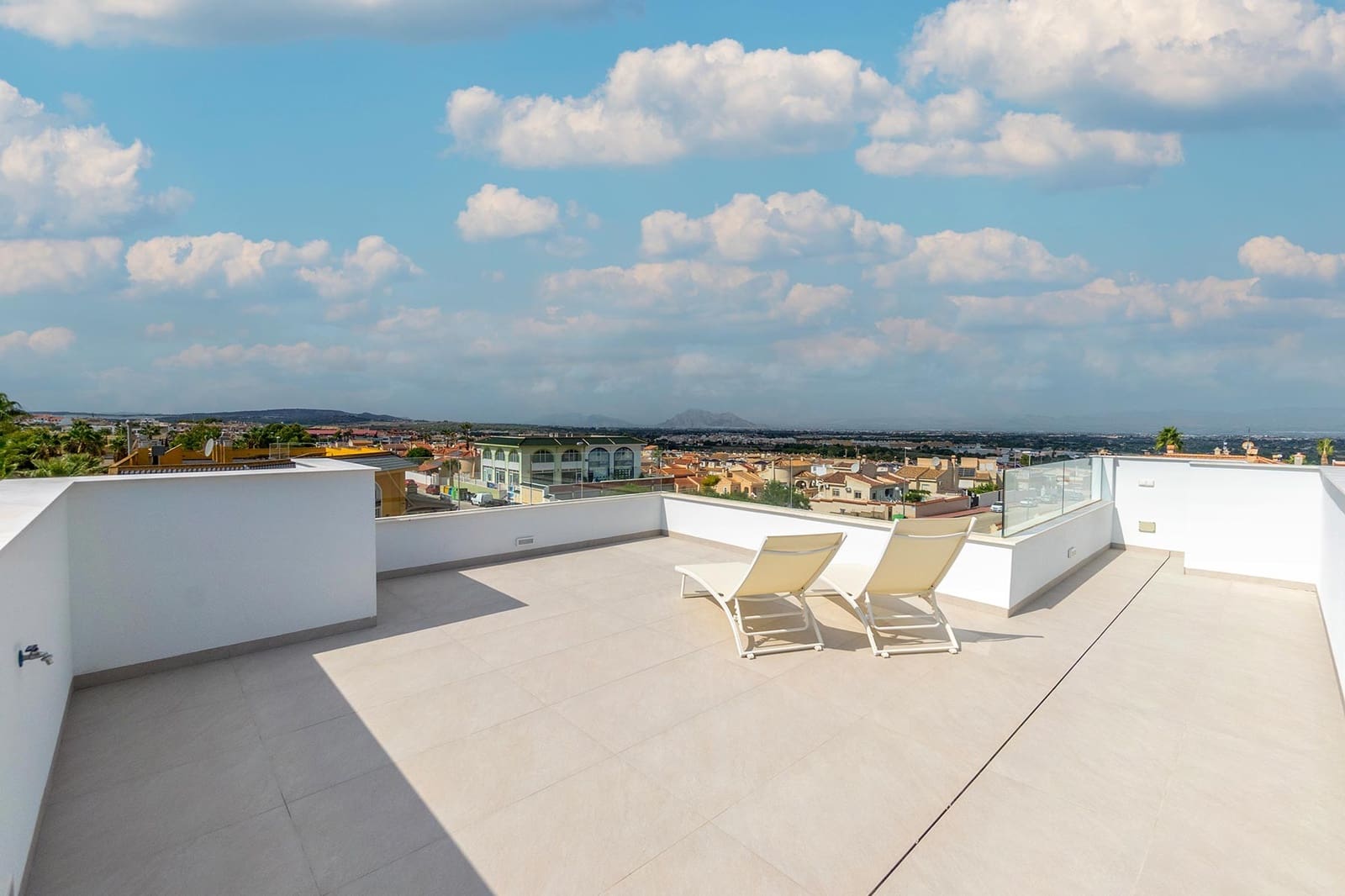 5 sypialnia Willa na sprzedaż w La Marquesa z basenem garażem - 549 000 € (Ref: 9458749)