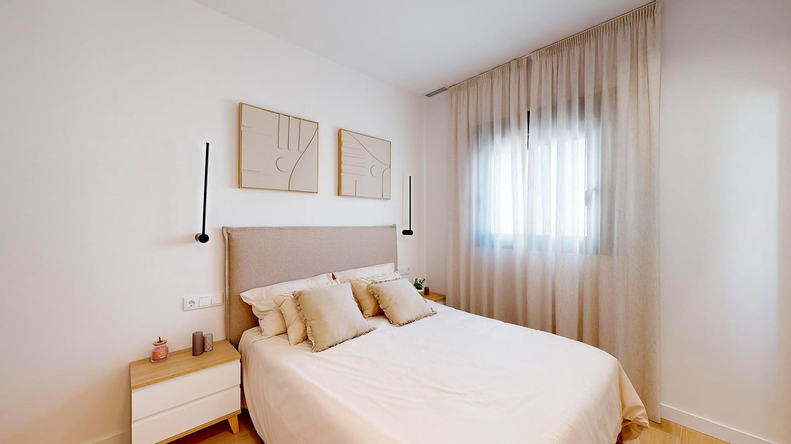 3 bedroom Apartment for sale in Guardamar del Segura with garage - € 349,500 (Ref: 9458770)