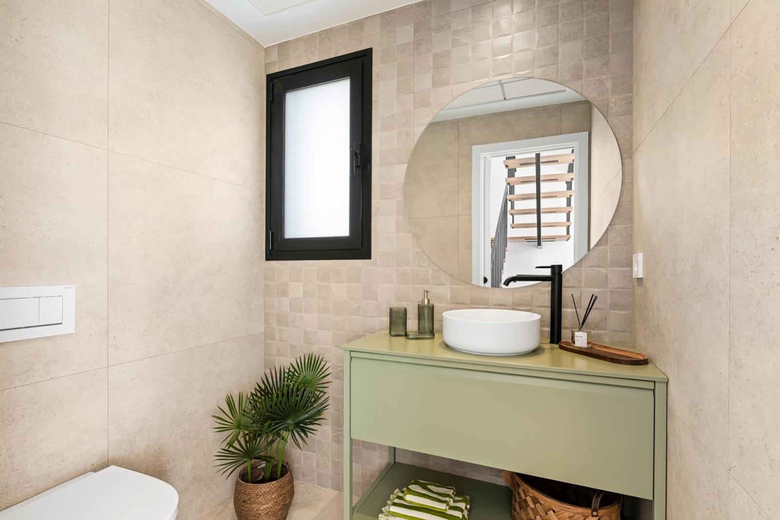 3 bedroom Villa for sale in Polop with pool garage - € 820,000 (Ref: 9458809)