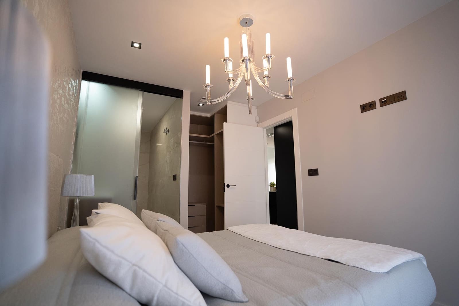 3 chambre Maison de Ville à vendre à Villamartin avec piscine garage - 355 000 € (Ref: 9458829)