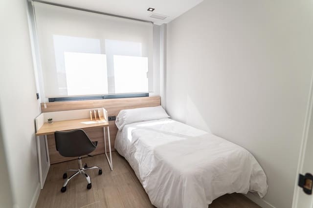 3 soveværelse Villa til salg i Villamartin, Orihuela med swimmingpool garage - € 363.500 (Ref: 9458829)