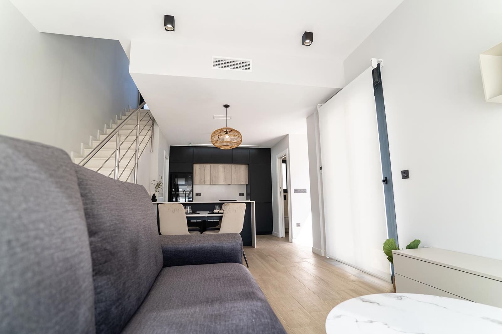 3 bedroom Villa for sale in Villamartin with pool garage - € 363,500 (Ref: 9458829)