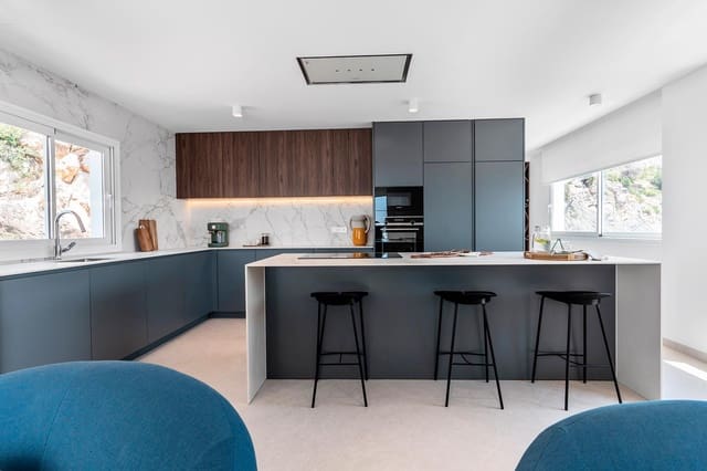 4 camera da letto Villa in vendita in Alhama Springs, Altea con piscina garage - 2.146.000 € (Rif: 9458843)