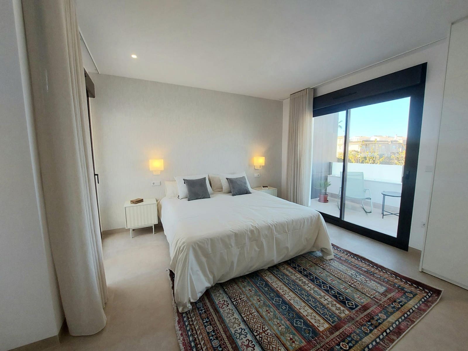 3 slaapkamer Villa te koop in San Pedro del Pinatar met zwembad garage - € 419.900 (Ref: 9458853)