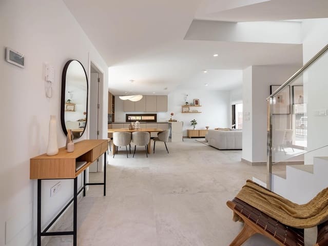 3 soveværelse Villa til salg i Algorfa med swimmingpool garage - € 535.000 (Ref: 9458869)