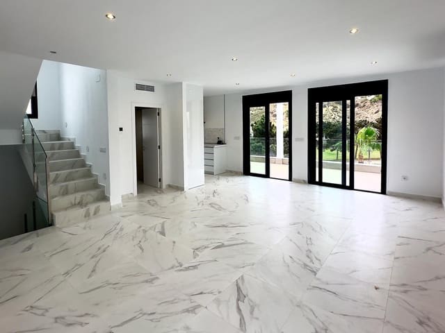 Chalet de 4 habitaciones en La Marquesa, Rojales en venta con piscina garaje - 834.000 € (Ref: 9458880)