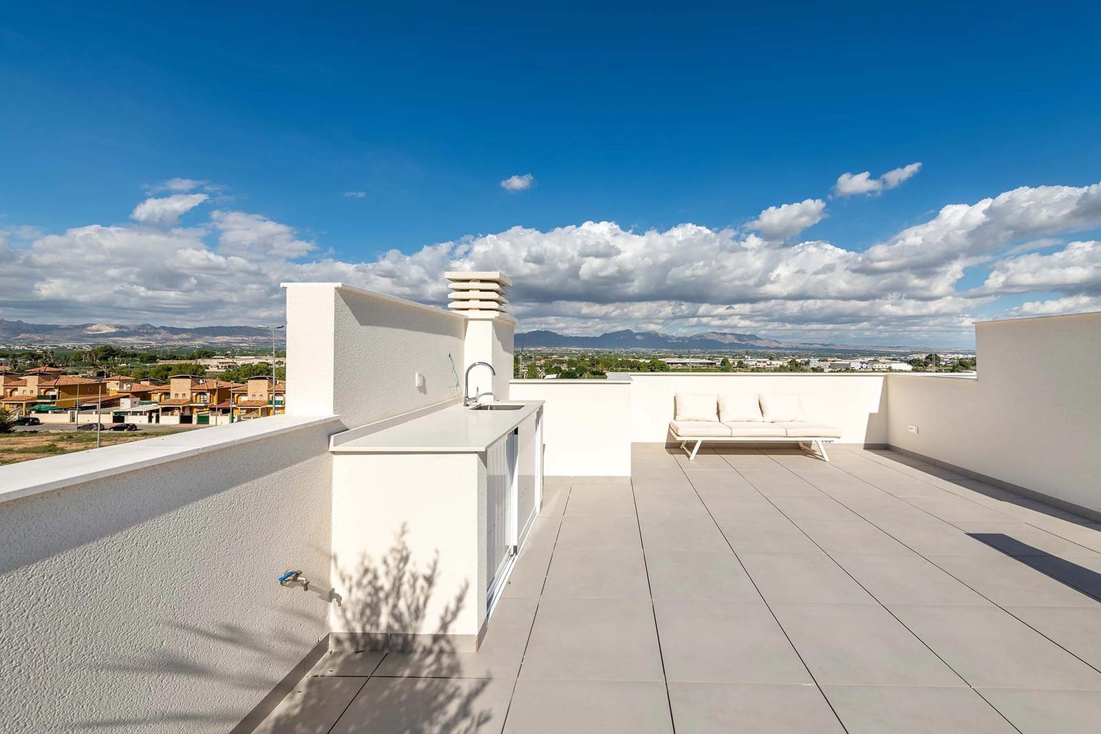 2 bedroom Villa for sale in Cox with pool garage - € 223,000 (Ref: 9458902)
