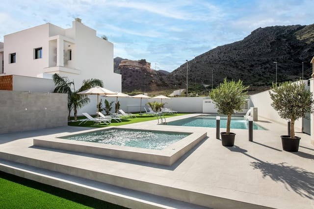 2 sypialnia Willa na sprzedaż w Cox z basenem garażem - 223 000 € (Ref: 9458902)