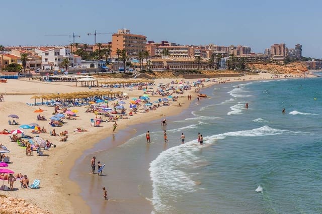 2 bedroom Penthouse for sale in Mil Palmeras, Pilar de la Horadada with pool garage - € 445,000 (Ref: 9458947)