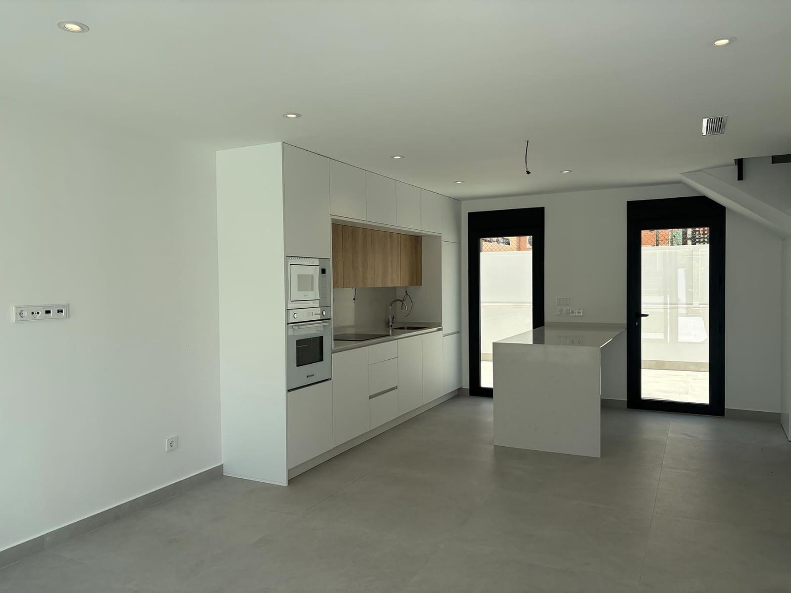 3 bedroom Villa for sale in Los Narejos with pool garage - € 659,000 (Ref: 9458951)
