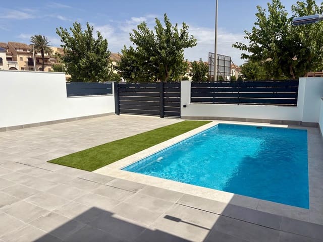 3 Zimmer Villa zu verkaufen in Los Narejos, Los Alcázares mit Pool Garage - 659.000 € (Ref: 9458951)